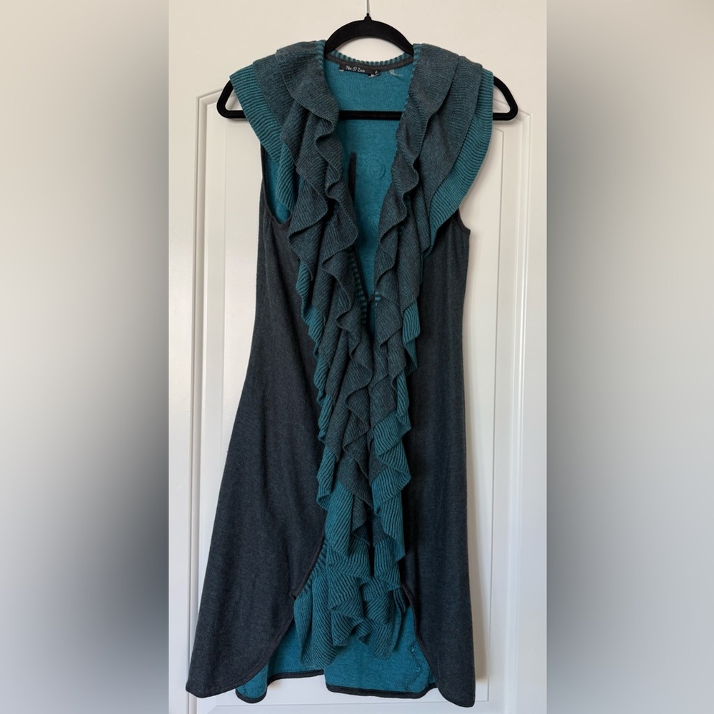 Nic & Zoe Ruffle Cardigan
